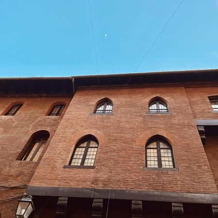 Lovely 1 Bedroom Apartment Nearby Piazza Maggiore Болонья Екстер'єр фото